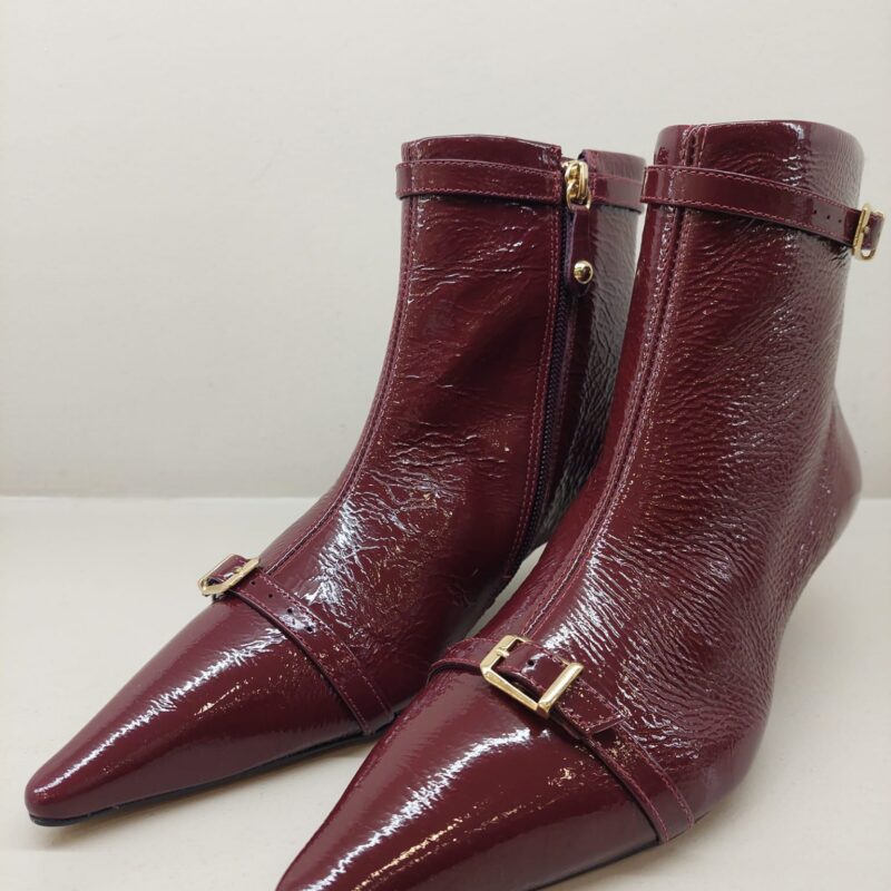 BOTINS VERNIZ
