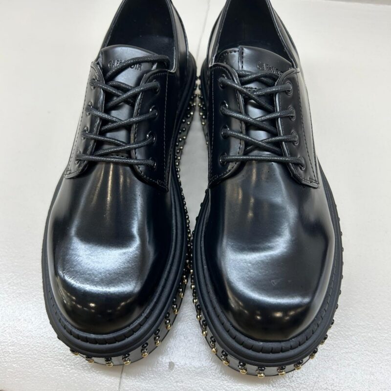 SAPATO PRETO