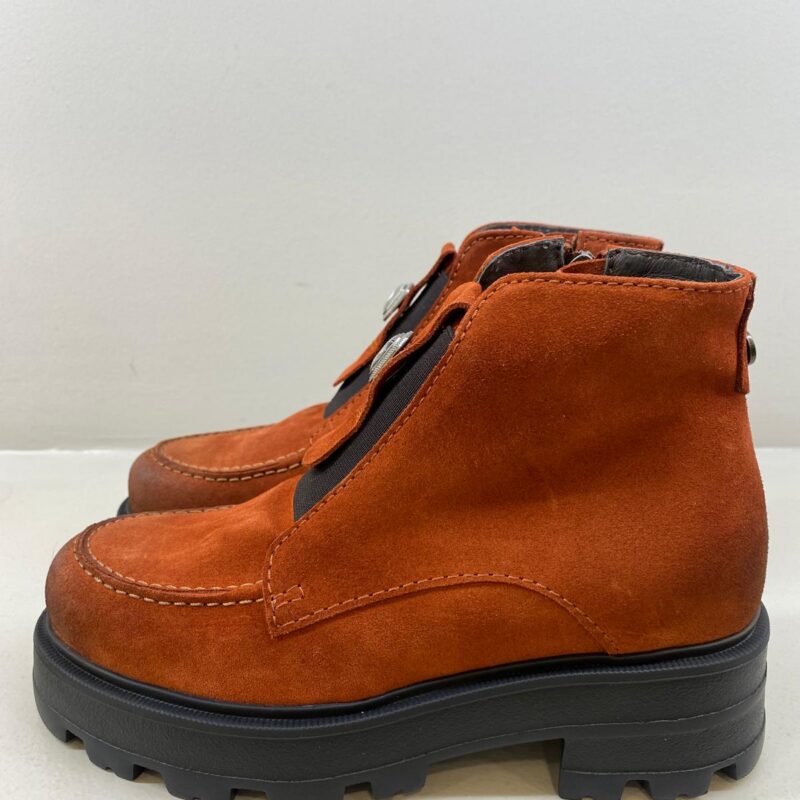 BOTINS DE CAMURÇA TELHA