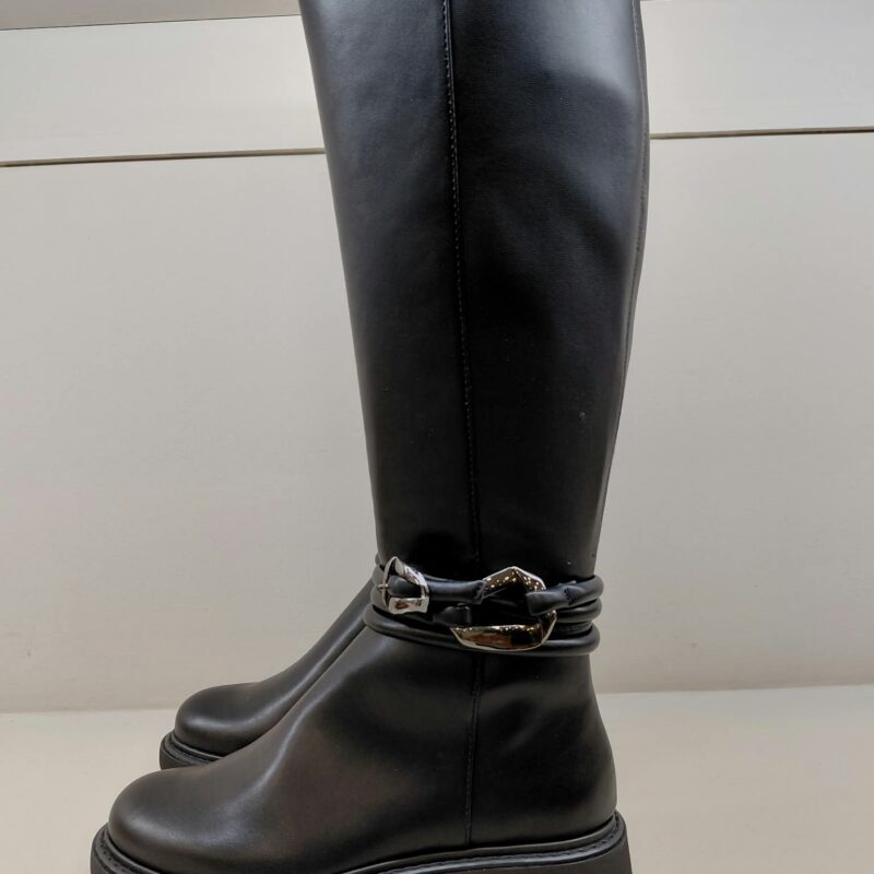 BOTA CANO PRETO