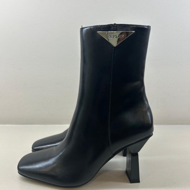 BOTIM MARTHE PRETO